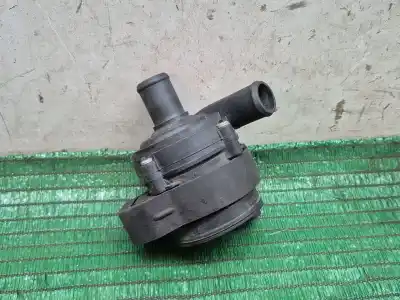 Recambio de automóvil de segunda mano de Bomba Agua para MERCEDES-BENZ CLASE M (W166) ML 250 CDI / BLUETEC 4-MATIC (166.004, 166.003) referencias OEM IAM A2118350028  A2118350028