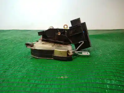 Second-hand car spare part left front door lock for bmw serie 3 compacto (e36) 316i oem iam references 0350012