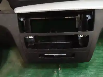 Peça sobressalente para automóvel em segunda mão tablier por bmw 1 (e87) 118 d referências oem iam   