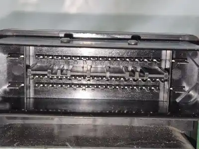 Peça sobressalente para automóvel em segunda mão abs por bmw 1 (e87) 118 d referências oem iam 6787837 6787837 6787837