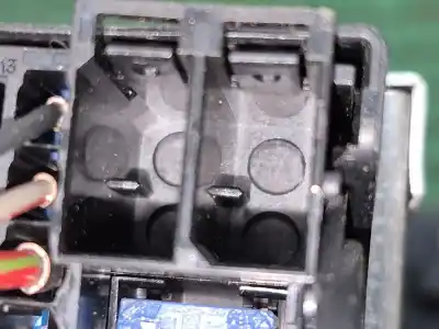 Second-hand car spare part audio system / radio cd for bmw 1 (e87) 118 d oem iam references 9216275011 9216275011 9216275011