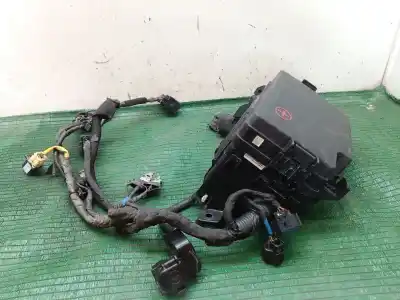 İkinci el araba yedek parçası RÖLE/SIGORTA KUTUSU için HYUNDAI IONIQ (AE) 1.6 GDI Hybrid OEM IAM referansları 91213G2  