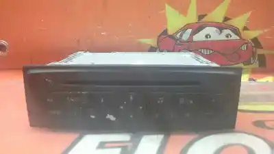 Peça sobressalente para automóvel em segunda mão sistema de áudio / rádio cd por renault clio iii exception referências oem iam 281150038r 281150038r 281150038r