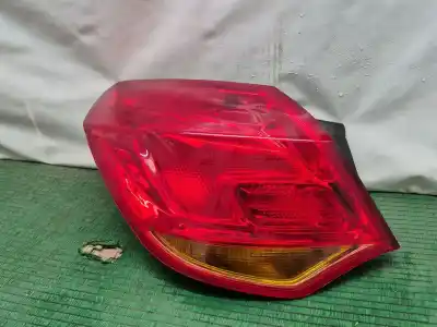 Pezzo di ricambio per auto di seconda mano Lampada Posteriore Sinistra per OPEL ASTRA J (P10) 1.4 (68) Riferimenti OEM IAM 1090098 1090098 1090098