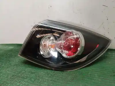 Peça sobressalente para automóvel em segunda mão farolim traseiro direito por mazda 3 (bl) 1.6 mzr (bl14) referências oem iam e110102 e110102 e110102