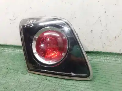 Peça sobressalente para automóvel em segunda mão farolim interior traseiro esquerdo por mazda 3 (bl) 1.6 mzr (bl14) referências oem iam e110641 e110641 e110641