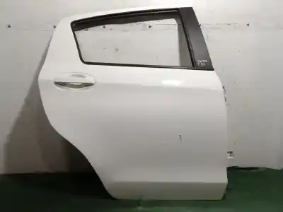 Peça sobressalente para automóvel em segunda mão PORTA DO AUTOMÓVEL TRASEIRA DIREITA por TOYOTA YARIS (_P13_) 1.5 Hybrid (NHP130_) Referências OEM IAM   
