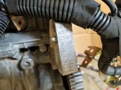 Peça sobressalente para automóvel em segunda mão motor completo por dacia sandero ii tce 90 (b8m1 b8ma) referências oem iam h4b408 h4b408 h4b408