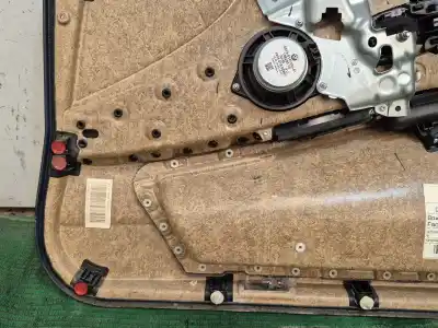 Second-hand car spare part left front door trim for bmw 5 touring (e61) 520 d oem iam references e1368977 e1368977 e1368977