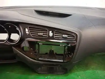 Автозапчастина б/у панель приладів для kia cee´d (jd) 1.6 crdi 128 посилання на oem iam 84710a2000wk 84730a2000 84710a2000wk