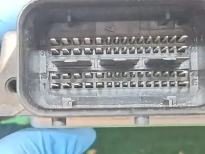 Pezzo di ricambio per auto di seconda mano centralina motore per kia cee´d (jd) 1.6 crdi 128 riferimenti oem iam 0281019544 391112a970 391112a970
