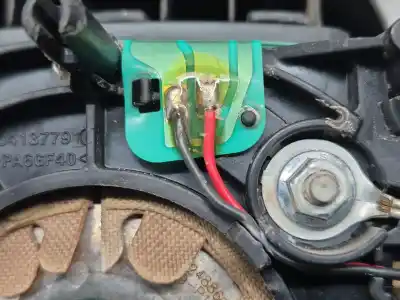 Peça sobressalente para automóvel em segunda mão airbag dianteiro esquerdo por citroen c4 cactus 1.2 thp 110 referências oem iam 3413779 3413779 3413779