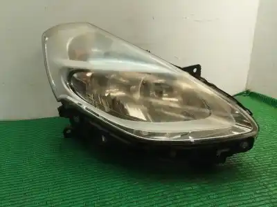 Second-hand car spare part Right Headlight for RENAULT CLIO III 1.5 dCi Diesel CAT OEM IAM references 8200892495 8200892495 8200892495