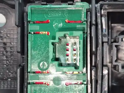 Автозапчастина б/у управління світлом для renault clio iv (bh_) 0.9 tce 90 посилання на oem iam 1302734x 1302734x 1302734x