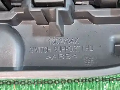 Автозапчастина б/у управління світлом для renault clio iv (bh_) 0.9 tce 90 посилання на oem iam 1302734x 1302734x 1302734x