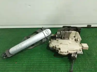 Pezzo di ricambio per auto di seconda mano Serratura Porta Anteriore Sinistra per SEAT LEON (1P1) 1.9 TDI Riferimenti OEM IAM   