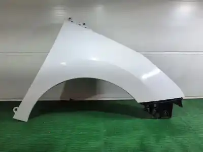 Pezzo di ricambio per auto di seconda mano PARAFANGO ANTERIORE DESTRO per PEUGEOT 5008 (0U_, 0E_) 1.6 BlueHDi 120 Riferimenti OEM IAM 9685904780  