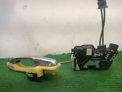 Pezzo di ricambio per auto di seconda mano SERRATURA PORTA DI CARICO SINISTRA per KIA SORENTO II (XM) 2.4 CVVT Riferimenti OEM IAM A045777  