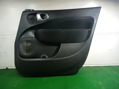 Pezzo di ricambio per auto di seconda mano RIVESTIMENTO PORTA ANTERIORE DESTRO per FIAT 500L WAGON (351) 1.3 16V M-Jet CAT Riferimenti OEM IAM 2298606  