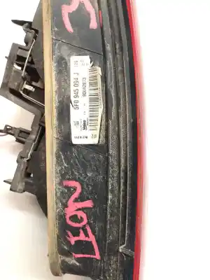 Автозапчасти б/у внутренний правый задний фонарь за seat leon (5f1) motor 2.0 ltr. - 110 kw tdi ссылки oem iam 5f0945094j  