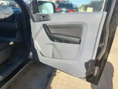 Peça sobressalente para automóvel em segunda mão Forra / Revestimento Da Porta Dianteira Direita por FORD RANGER (TKE) Doble Cabina 4x4 XLT Limited Referências OEM IAM   