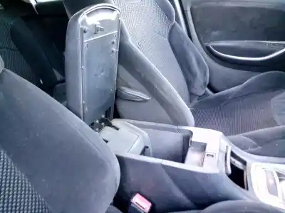 Pièce détachée automobile d'occasion accoudoir central pour citroen c5 station wagon 2.0 hdi fap références oem iam   