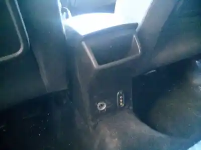 Piesă de schimb auto la mâna a doua cotiera centrala pentru seat altea xl (5p5) 2.0 tdi referințe oem iam   