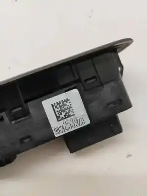 Second-hand car spare part left front power window switch for peugeot 208 allure oem iam references 98242539zd  