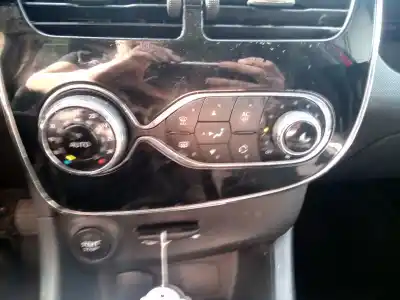 Second-hand car spare part climate control for renault clio iv authentique oem iam references 275108796r