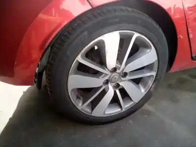 Pièce détachée automobile d'occasion jeu de jantes pour renault clio iv authentique références oem iam   