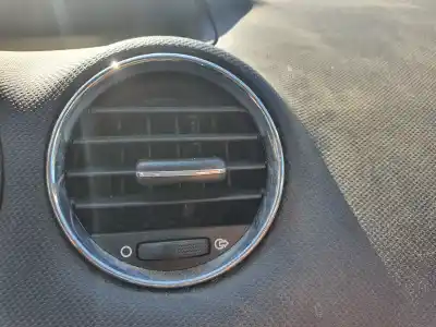 Pièce détachée automobile d'occasion grille d'aération pour peugeot 308 confort références oem iam   