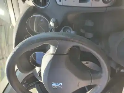 Pièce détachée automobile d'occasion volant pour peugeot 308 confort références oem iam   