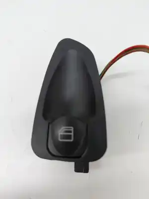 Recambio de automóvil de segunda mano de MANDO ELEVALUNAS DELANTERO DERECHO para MERCEDES-BENZ CLASE SL (W230) ROADSTER  referencias OEM IAM A2308200410  