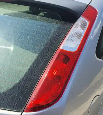 Pezzo di ricambio per auto di seconda mano luci posteriori destra per ford focus berlina (cap) 1.8 tdci turbodiesel cat riferimenti oem iam 