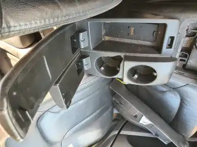 Автозапчастина б/у центральний подлокник для audi q7 (4l) 3.0 v6 24v tdi посилання на oem iam   