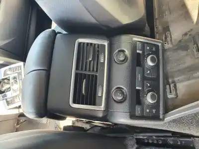 Автозапчастина б/у центральний подлокник для audi q7 (4l) 3.0 v6 24v tdi посилання на oem iam   