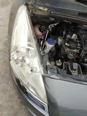 Second-hand car spare part right headlight for peugeot 5008 2.0 16v hdi fap cat (rhe / dw10cted4) oem iam references   