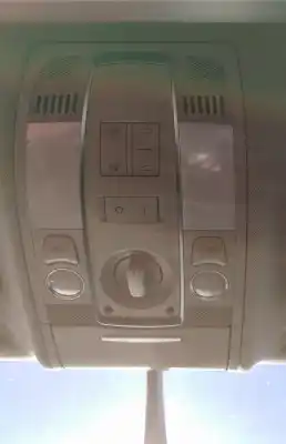 Peça sobressalente para automóvel em segunda mão luz interior por audi q7 (4l) 3.0 v6 24v tdi referências oem iam 4l0947135p