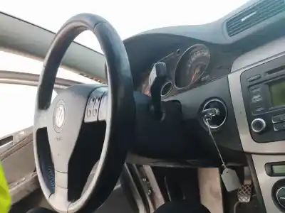Pièce détachée automobile d'occasion volant pour volkswagen passat b6 variant (3c5) 2.0 tdi références oem iam   