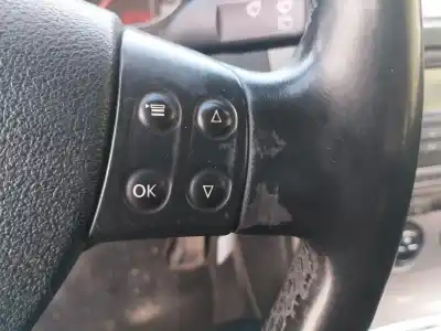 Pièce détachée automobile d'occasion volant pour volkswagen passat b6 variant (3c5) 2.0 tdi références oem iam   