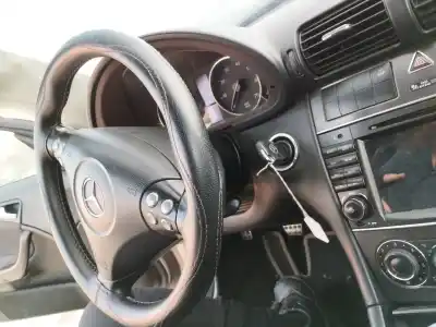 Pièce détachée automobile d'occasion volant pour mercedes-benz clase c (w203) sportcoupe 1.8 cat références oem iam   