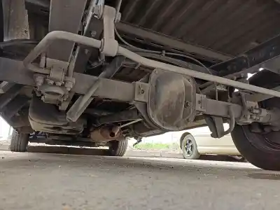 Автозапчастина б/у задня вісь для iveco daily furgón 2.3 diesel cat посилання на oem iam 46391692  