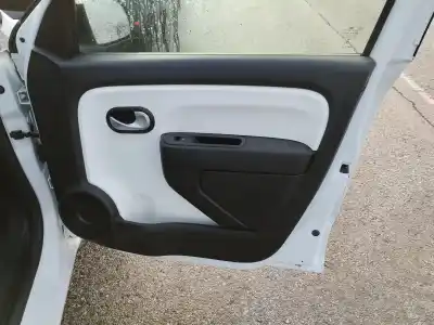 Pezzo di ricambio per auto di seconda mano Rivestimento Porta Anteriore Destro per RENAULT TWINGO III Limited Riferimenti OEM IAM   