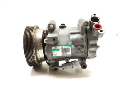 Peça sobressalente para automóvel em segunda mão compressor de ar condicionado a/a a/c por renault clio iii authentique referências oem iam 8200953359a  