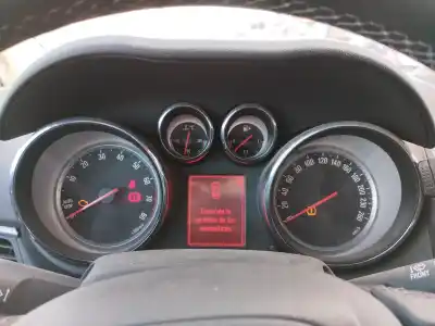 Автозапчастина б/у панель інструментів для OPEL ZAFIRA TOURER 1.4 16V Turbo CAT (A 14 NET / LUJ) Посилання на OEM IAM 769317420U  