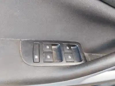 Автозапчасти б/у выключатель левого переднего окна за opel zafira tourer 1.4 16v turbo cat (a 14 net / luj) ссылки oem iam 