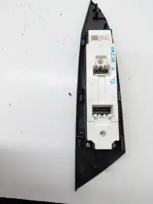Second-hand car spare part left front power window switch for mazda 2 (de_, dh_) 1.3 (de3fs) oem iam references   