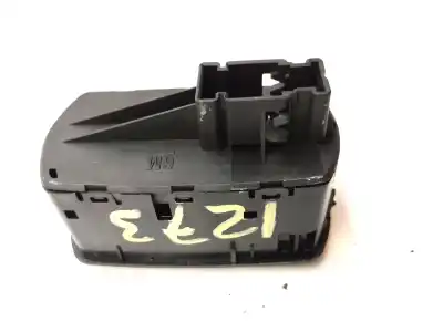 Second-hand car spare part left front power window switch for opel corsa e selective oem iam references 315625731  