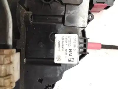 Peça sobressalente para automóvel em segunda mão fechadura da porta traseira direita por opel corsa e selective referências oem iam 13431845  