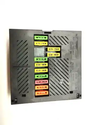 Second-hand car spare part fuse box unit for bmw serie 6 cabrio (e64) 645ci oem iam references 7510638  